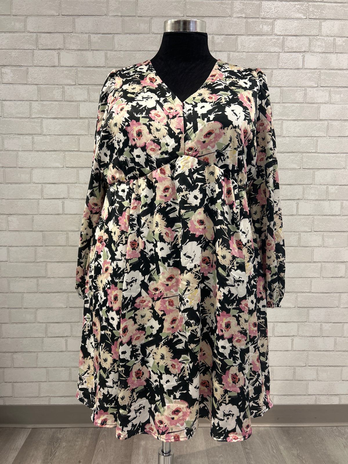 Floral V-Neck Dress - Torrid