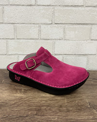 Classic in Magenta