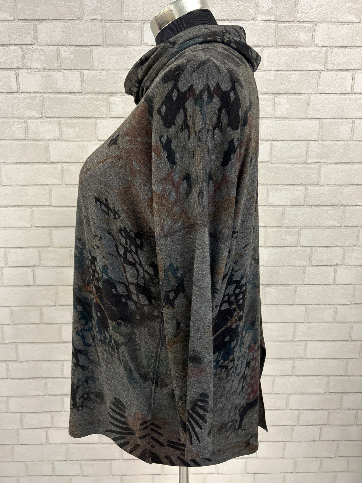 Inoah Printed Cowl Neck Top