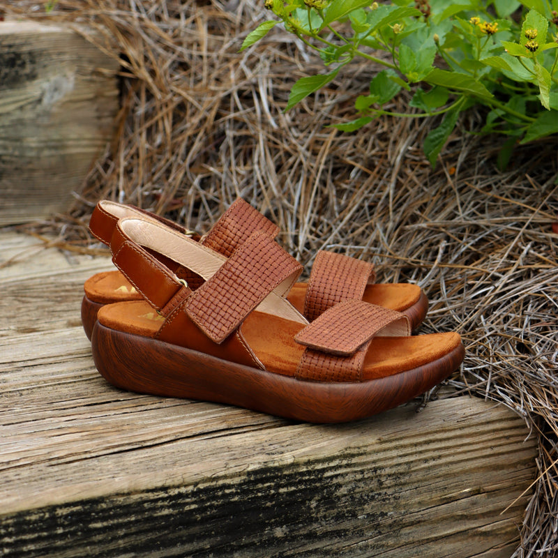 Bailee Sandal | Woven Luggage