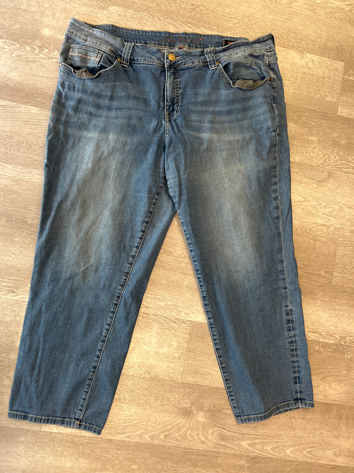 Jag Medium Wash Jeans