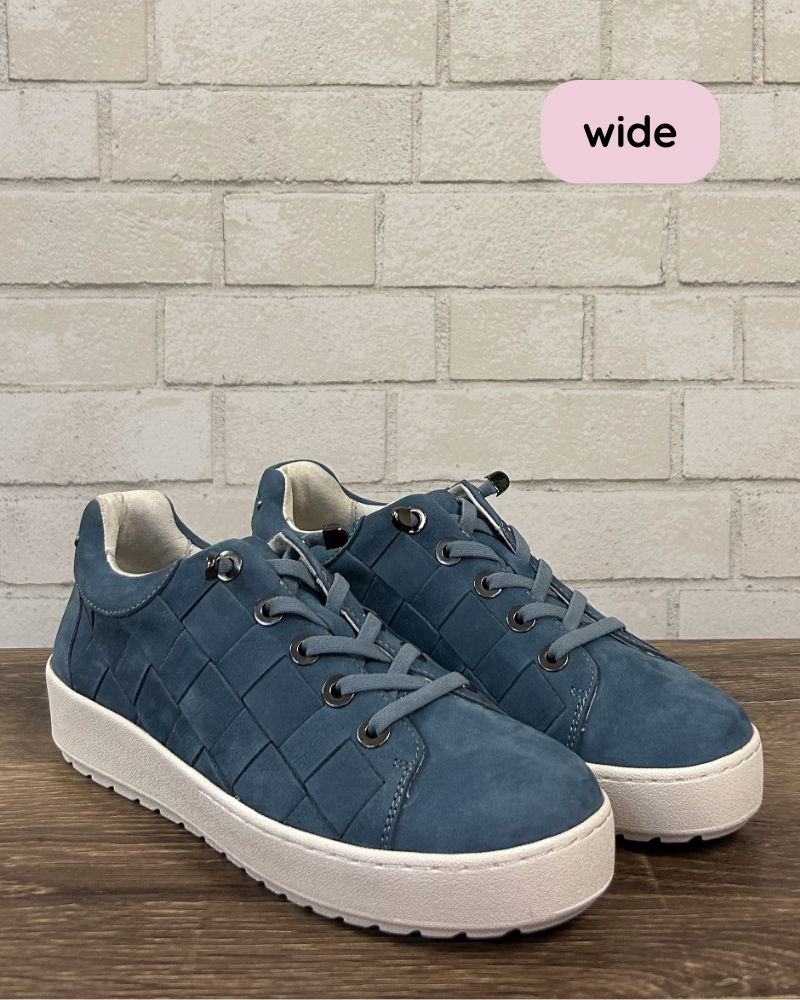 Chloe Sneaker | Denim | Wide Width