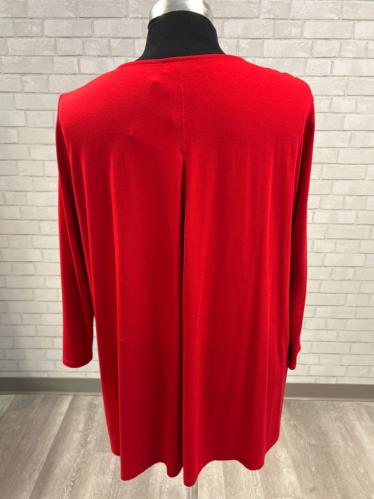 Red Tunic - Noen