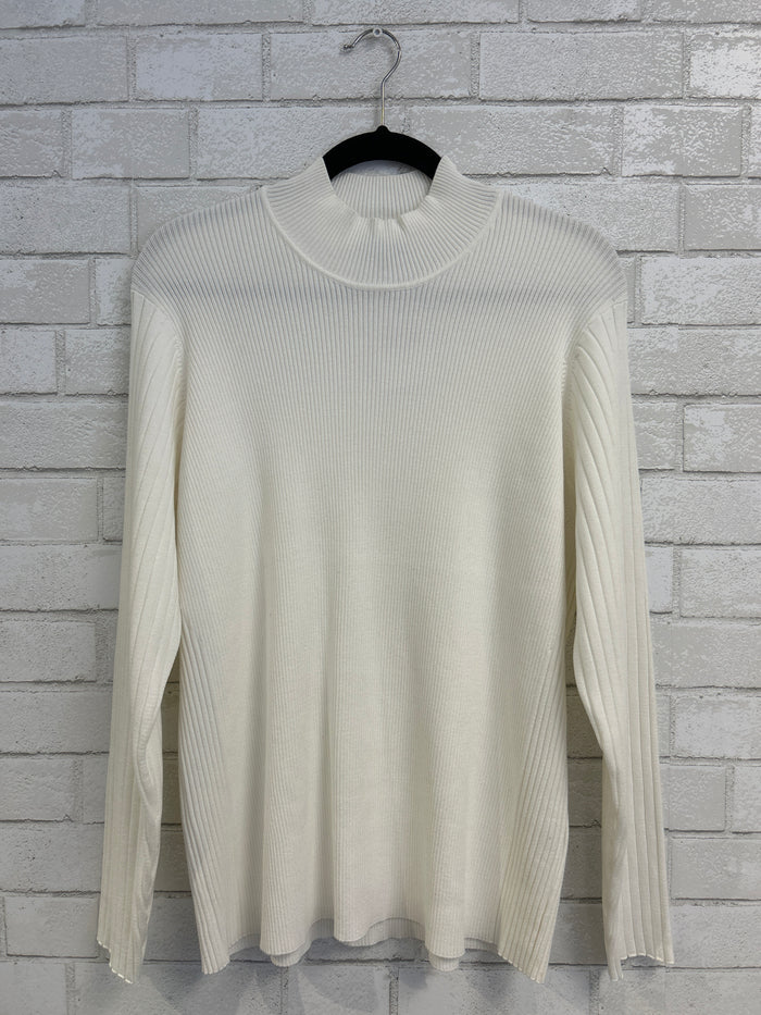 Ribbed White Turtleneck - Universal Standard