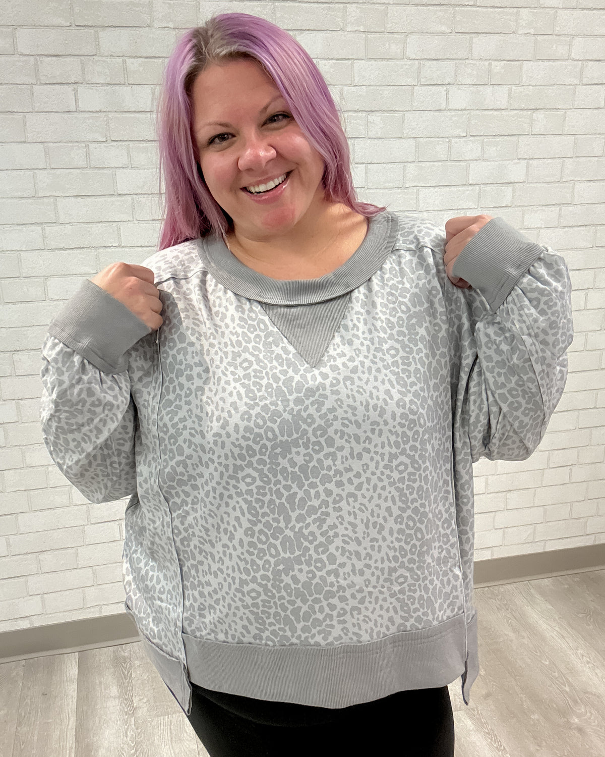 Leopard Print Pullover | Grey