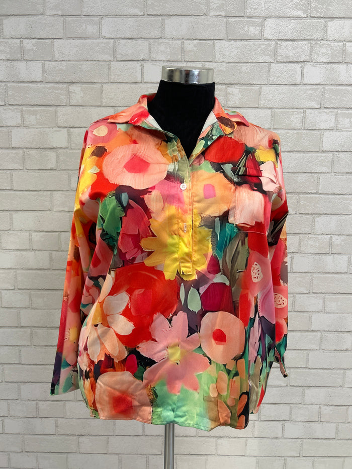 Floral 1/2 Button Blouse