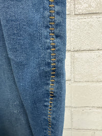 Judy Blue Boyfriend "Howdy" Jeans