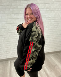 Camo Accent Sweatshirt | Black