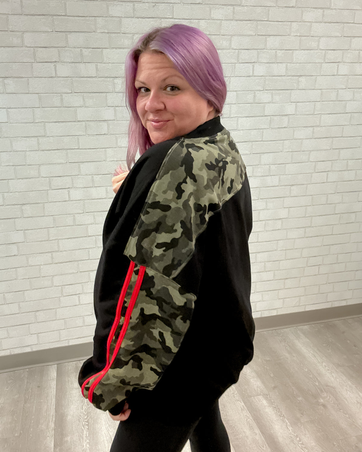 Camo Accent Sweatshirt | Black