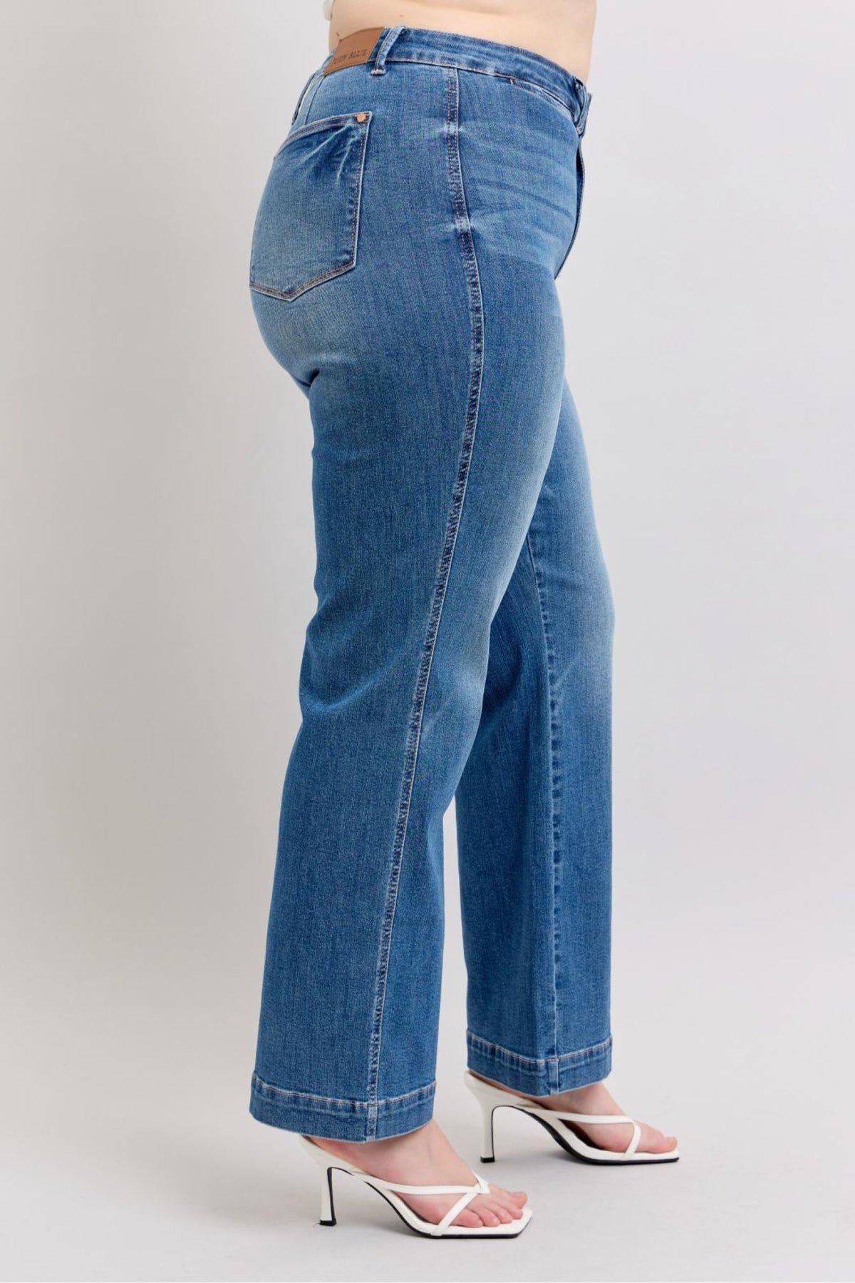High Waist Contrast Thread Straight Leg Jeans