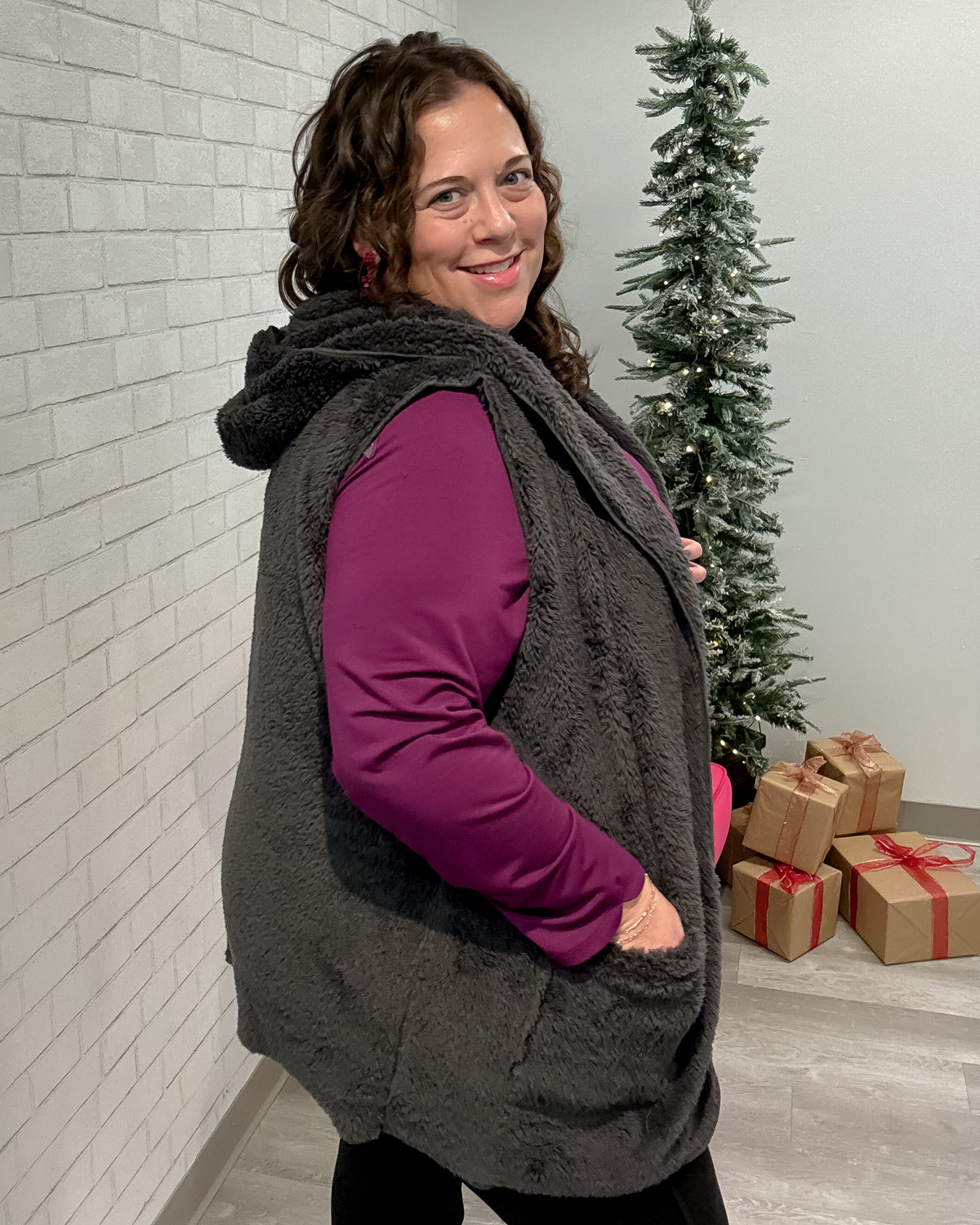 Cozy Fuzzy Vest | Charcoal