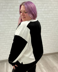 V-Neck Pullover | Black & White