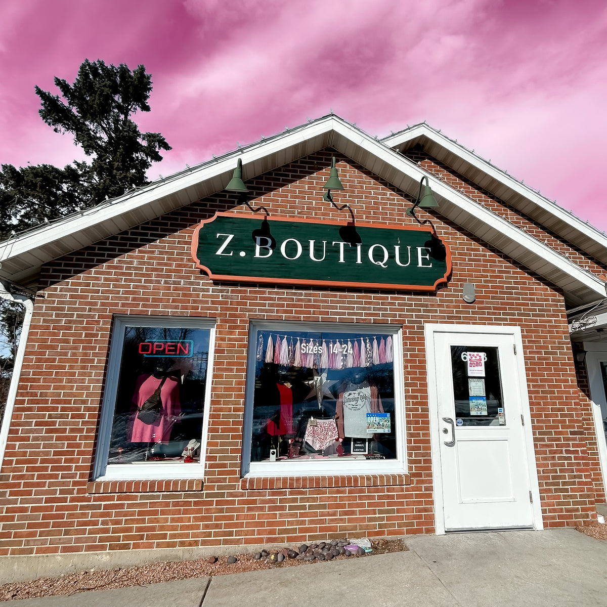 Z Boutique: Plus Size Fashion that Flatters & Fits!