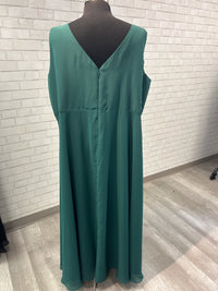 Lavetir Green Formal Gown