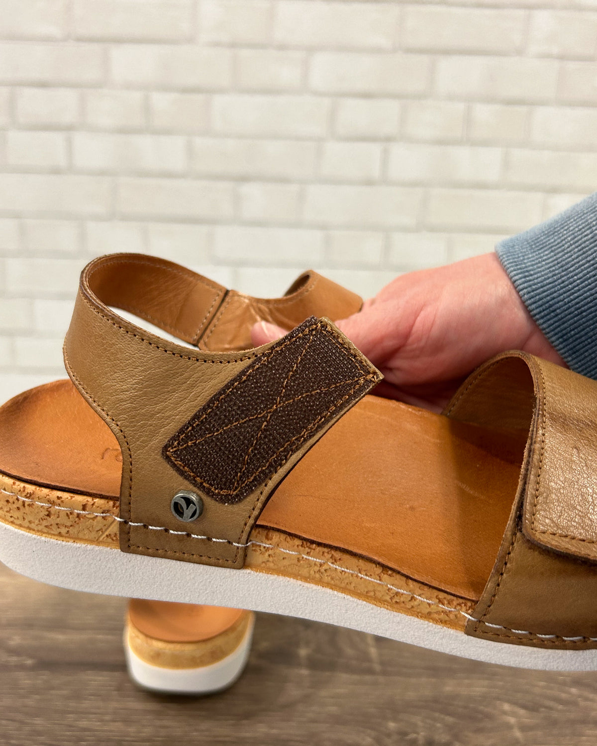 Georgia Sandal | Caramel | Wide Width