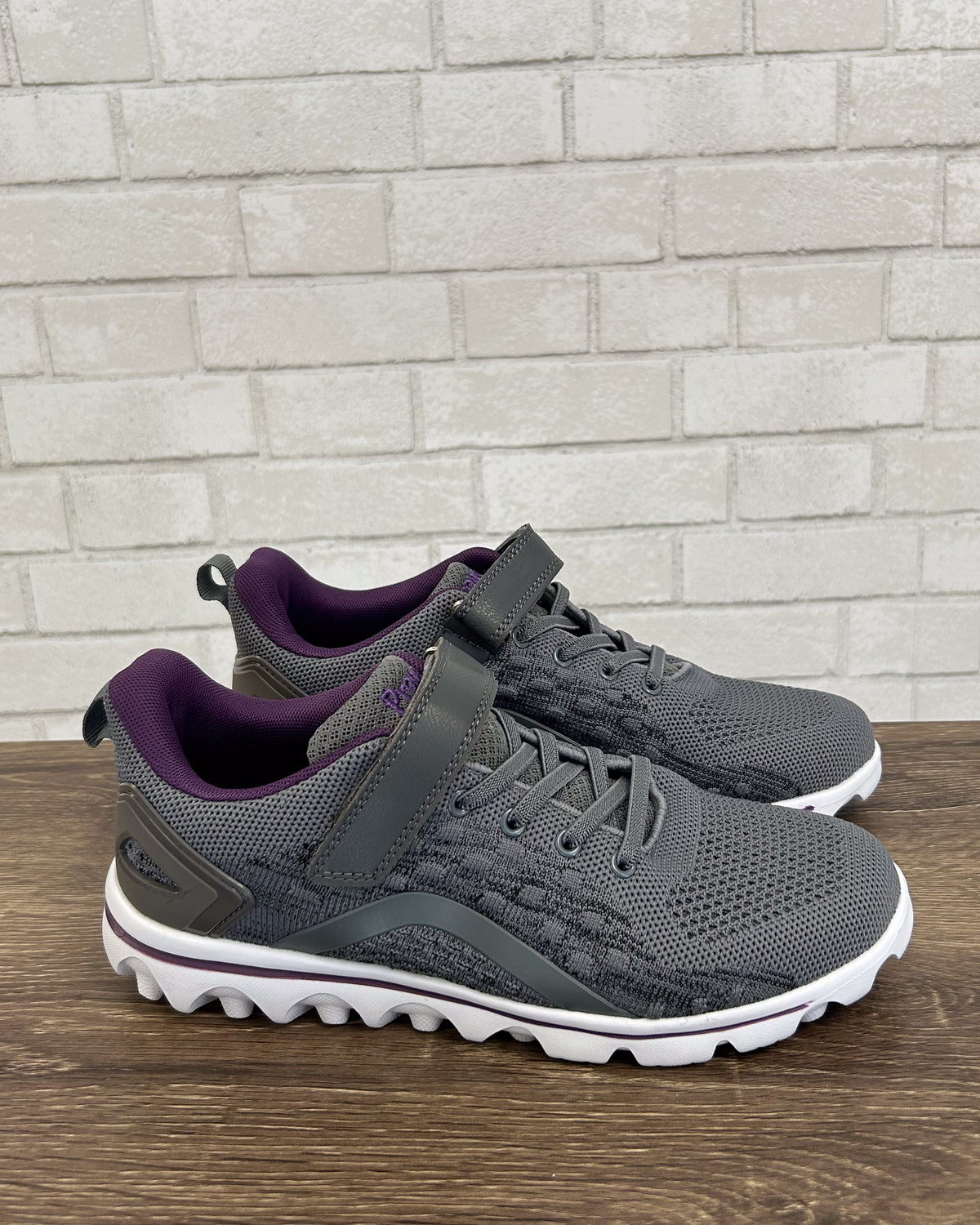 TravelActiv™ Axial FX | Grey & Purple | Wide