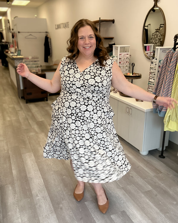 Sigrid Dress | Flower Power Print