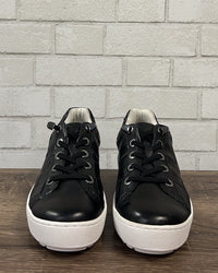 Chloe Sneaker | Black | Wide Width