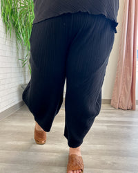 Urban Ribbed Lantern Pant | Black