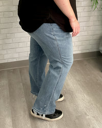 Mid-Rise Dad Jeans