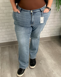 Mid-Rise Dad Jeans