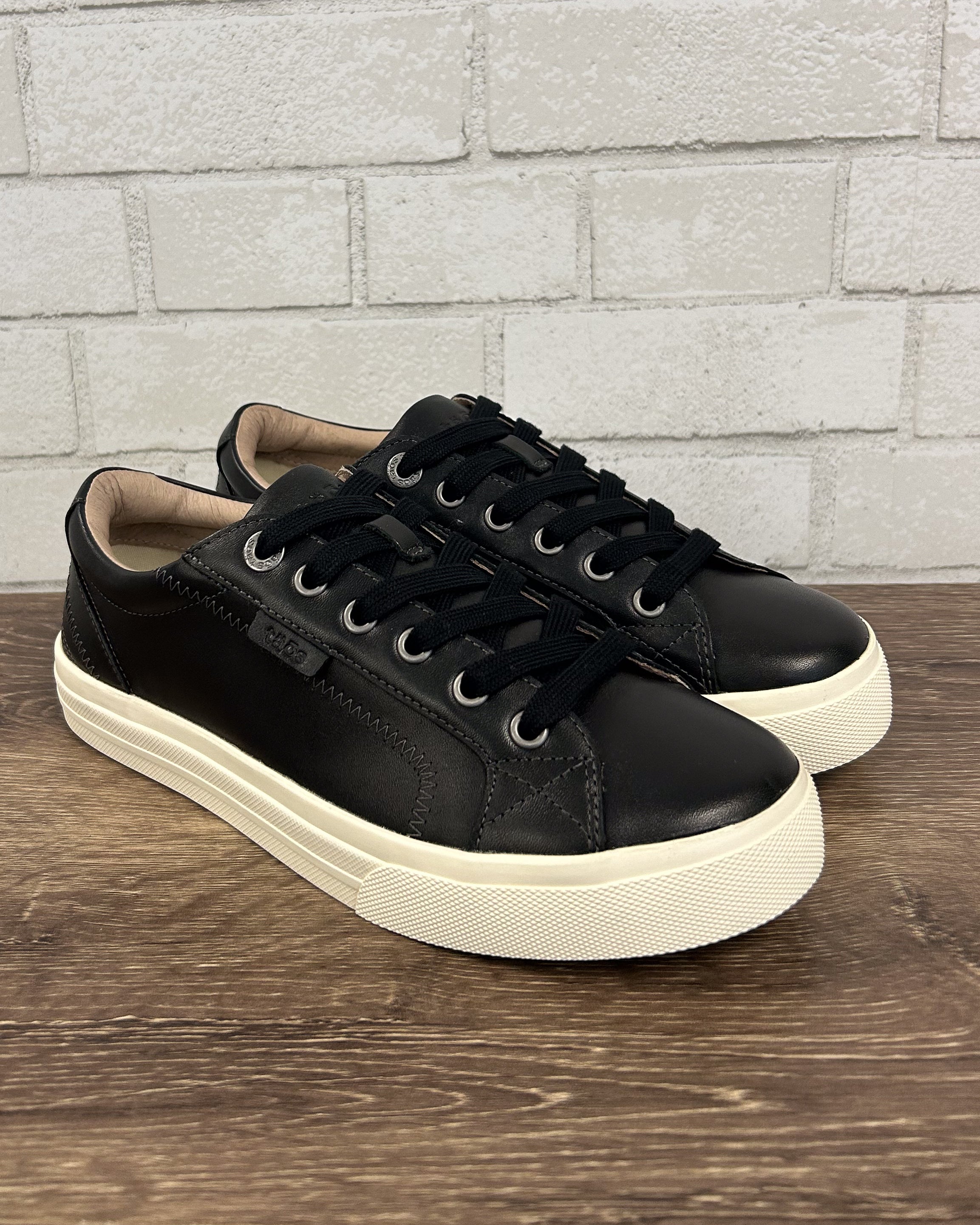 Taos sneakers cheap wide width