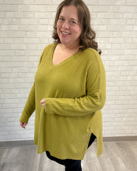 V-Neck Bushed Waffle Tunic | Olive Mustard