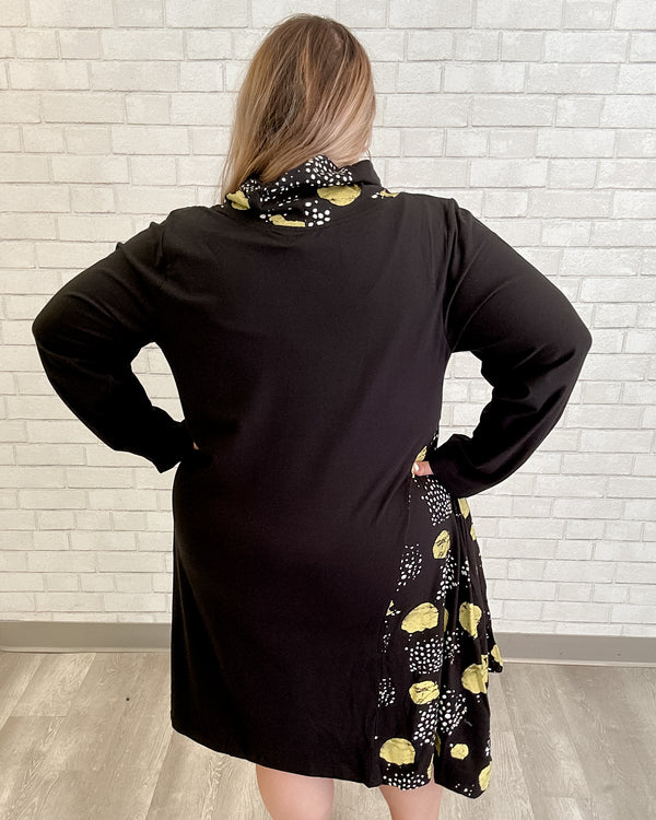 Lauryn in Forsythia