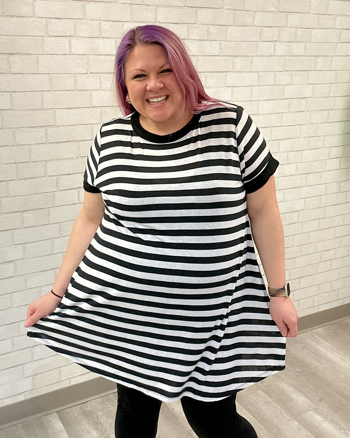 Striped Short Sleeve Back Button Dress | Black & White