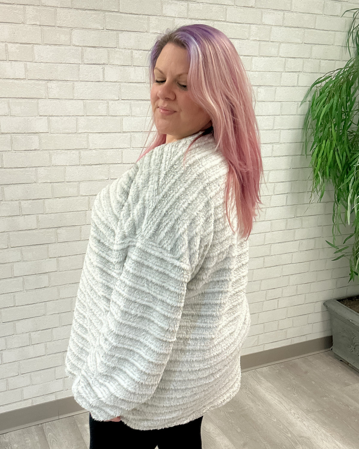 Striped Faux Fur Casual Pullover | Gray Stripe