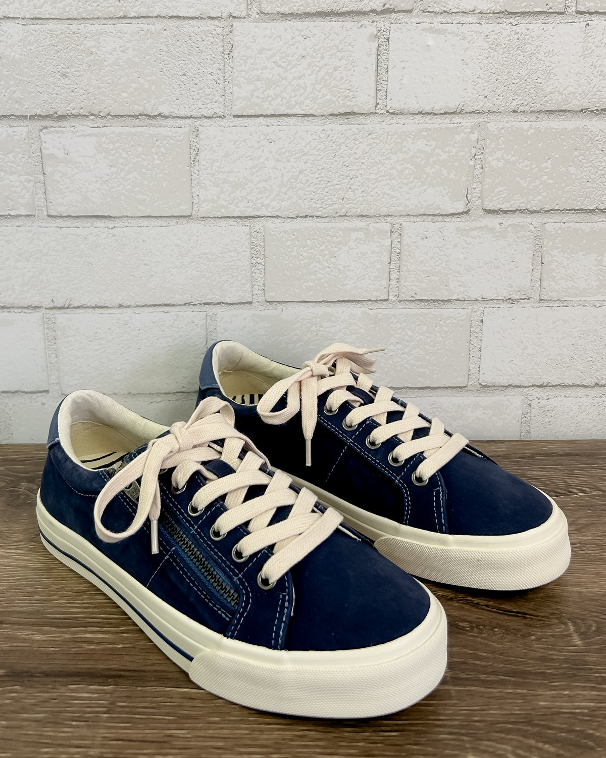 Z Soul in Navy/Indigo - Wide Width!