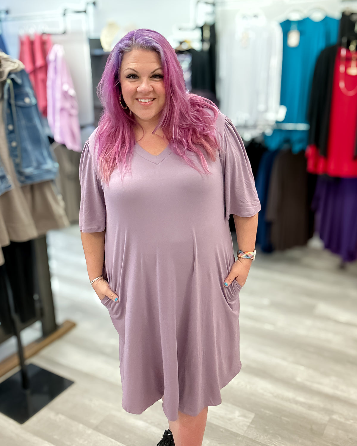 V-Neck Dress with Pockets | Lavender