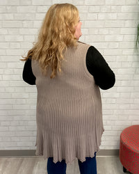 Accordion Ribbed Vest