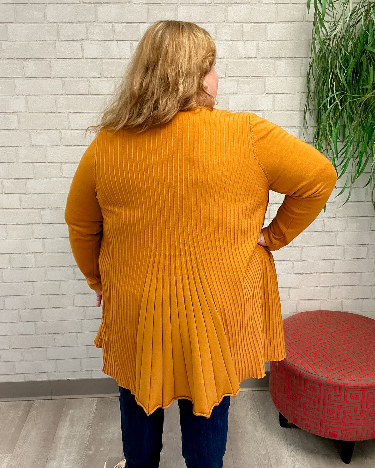 Long Accordion Ribbed Cardigan in Gold