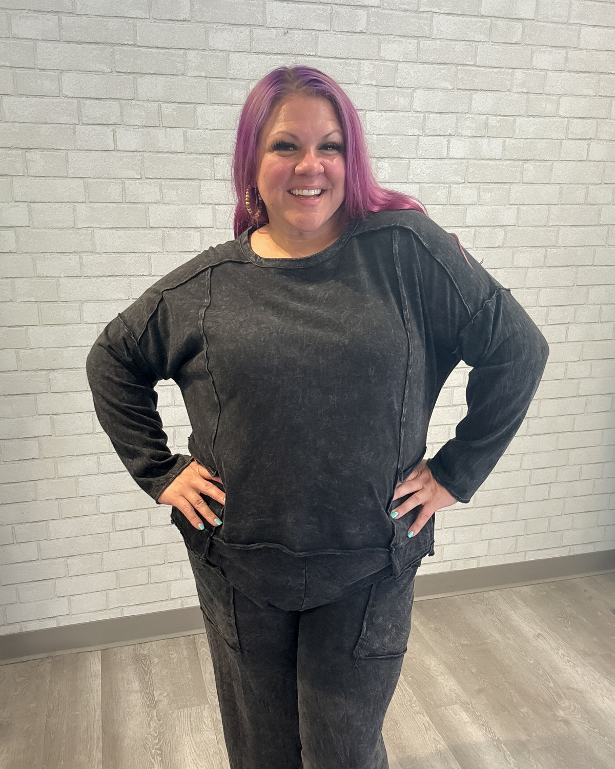 Mineral Wash Pocket Top | Black