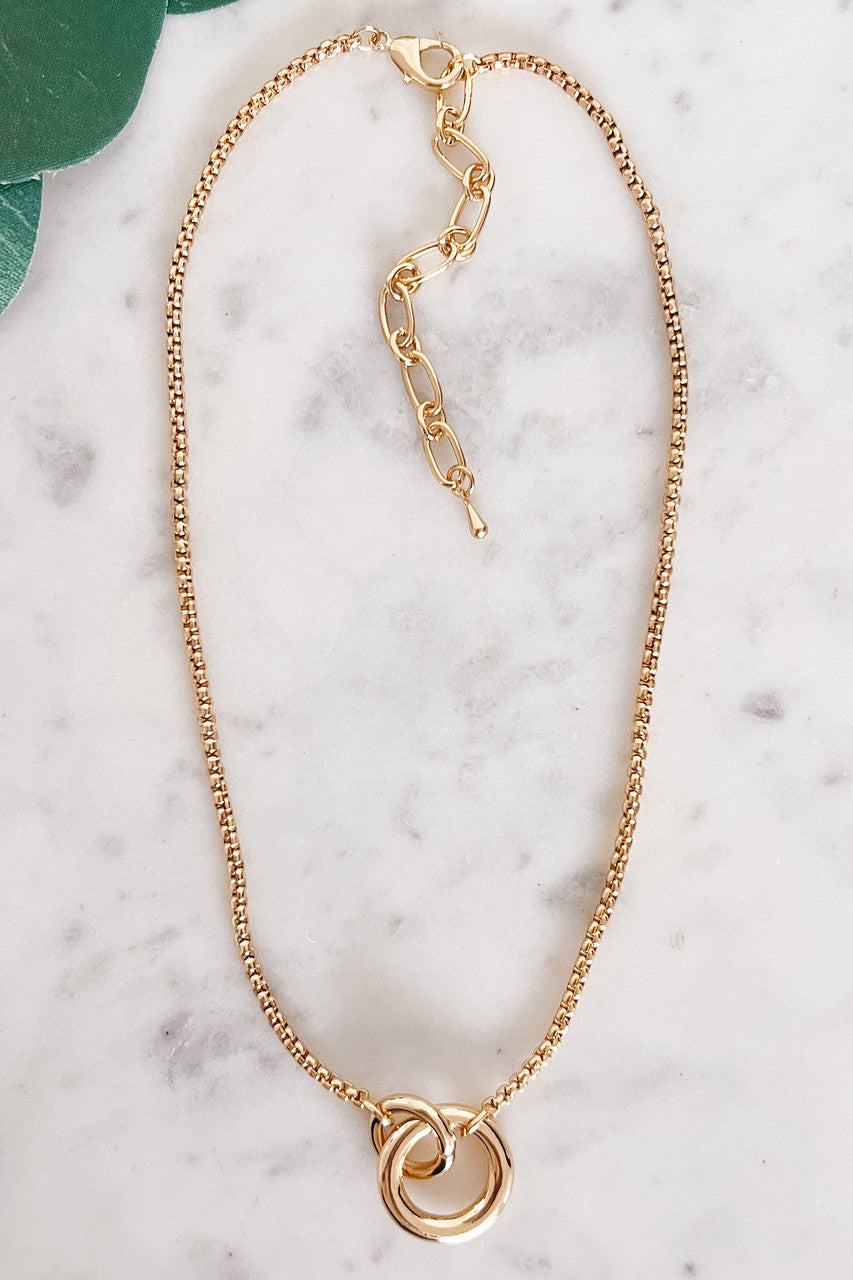 Box Chain Necklace with Linked Circles