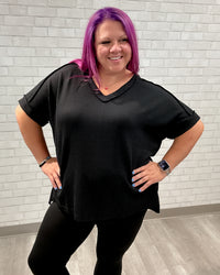 Urban Ribbed Hi-Low V-Neck Top | Black