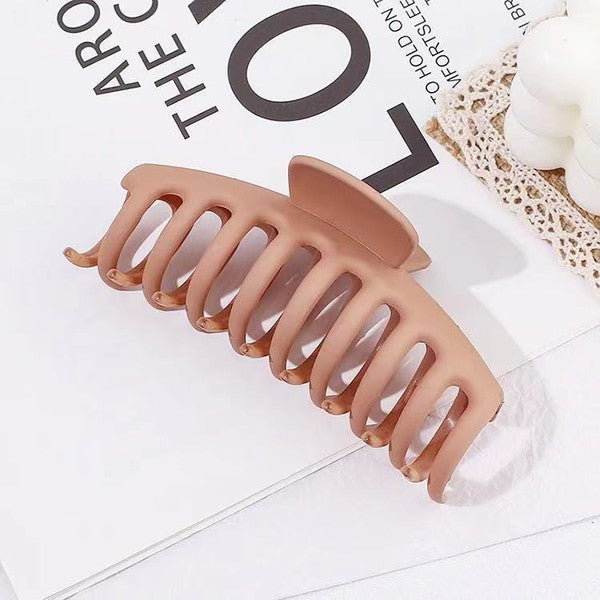 Matte Hair Claw