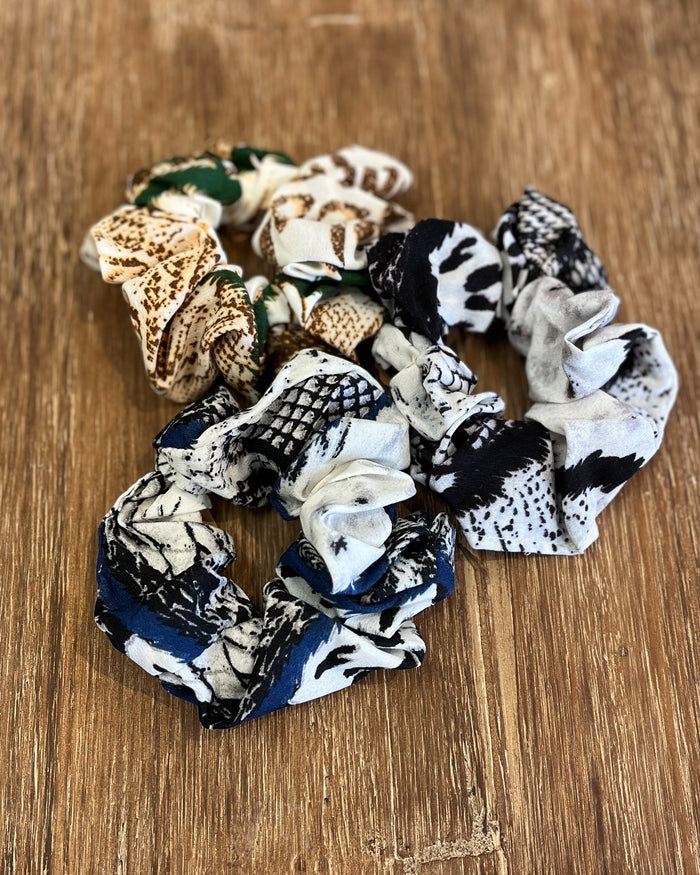 Mix Animal Print Scrunchie